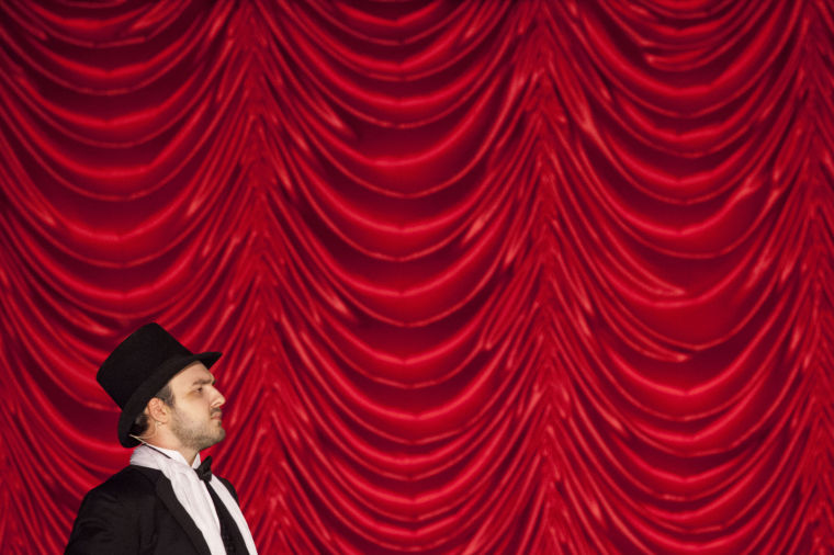 "Curtains" at Horizon